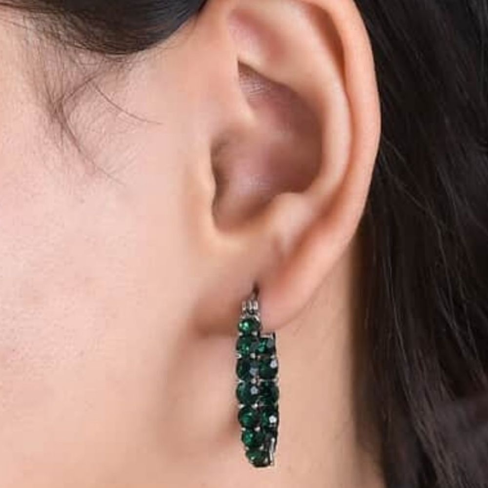 Emerald Color Crystal Hoop Earrings‎ - Picture 6 of 16